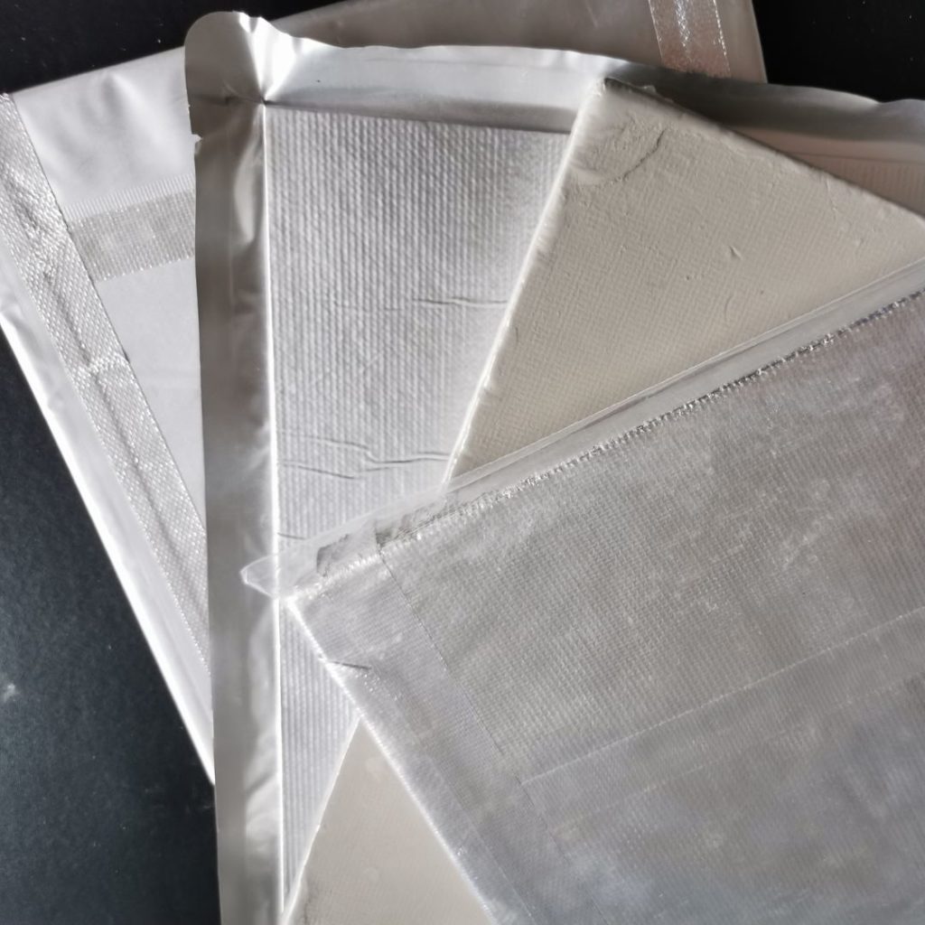 Advanced thermal insulation board